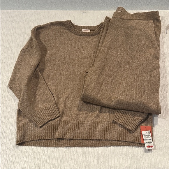 state of day Other - Women’s Medium Taupe Heather Lounging Set NWT